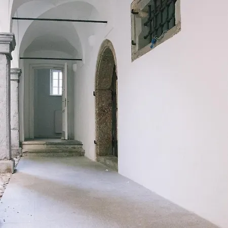 Palace Studio Daire